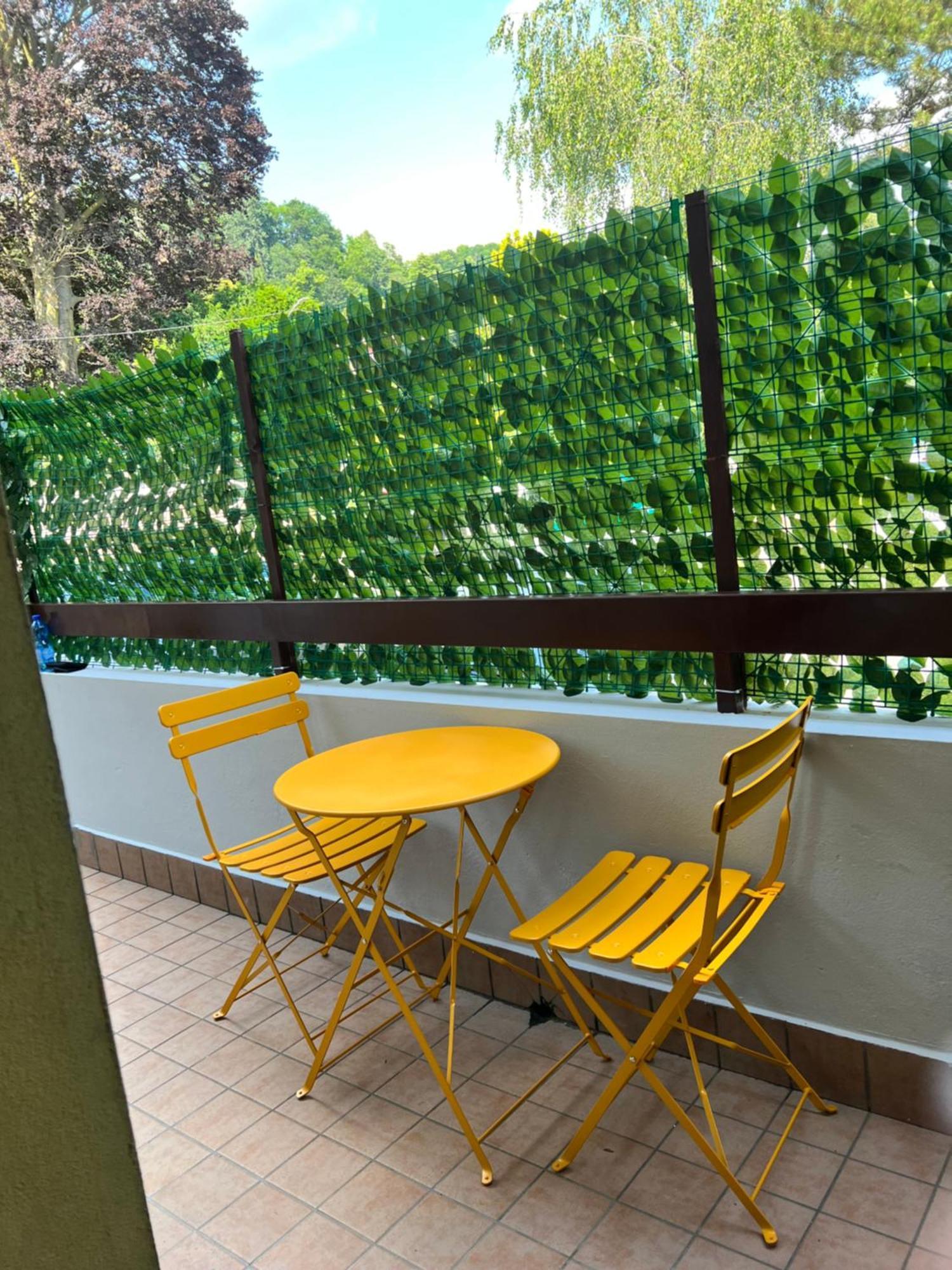 85 Mjka House Free Parking Como Albese Con Cassano Exterior photo
